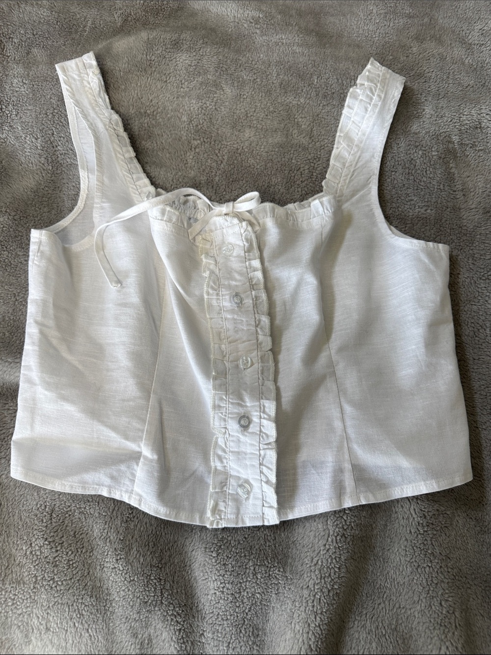 SNDYS x Revolve White Button-Front Tank Top - Large